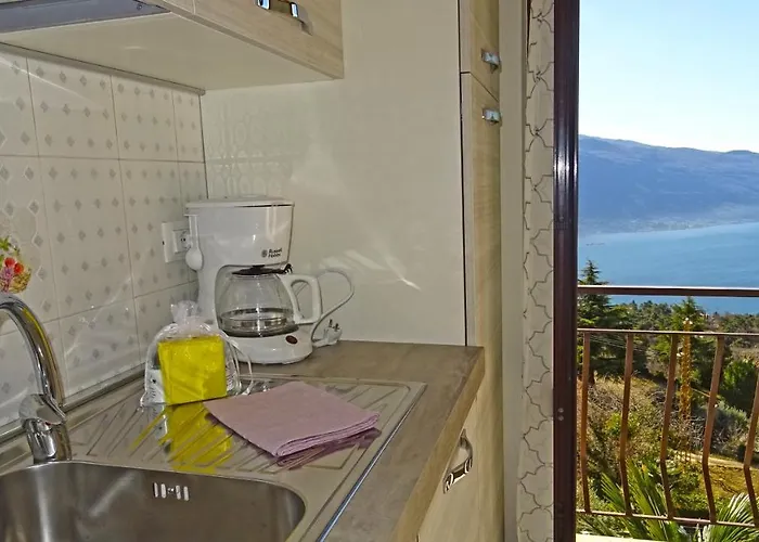 Casa Palanca View By Gardadomusmea דירה Tremosine